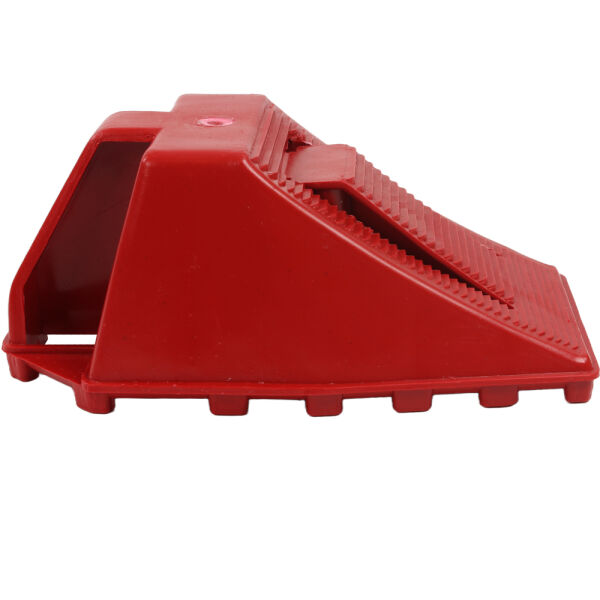 thumbnail image 2 of 10x HO Scale (1:87) Black Plastic Wheel Chocks / Brake Blocks For Model Trains 2 of 3